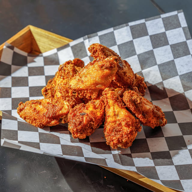 Wings 1/2 lb.